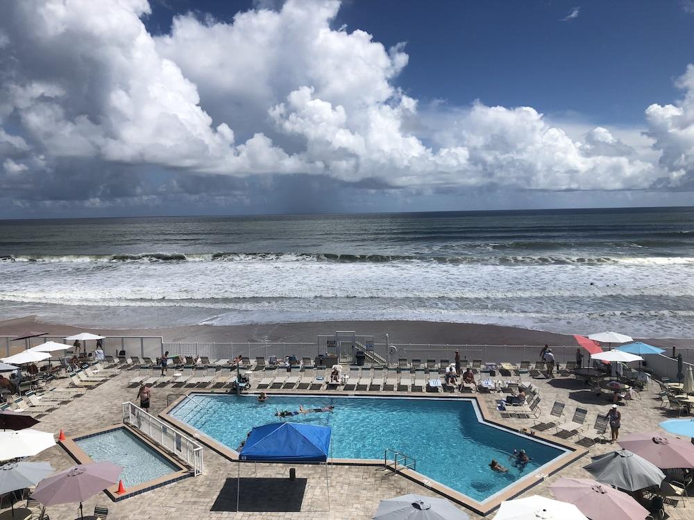 Ocean East Resort Club Ormond Beach Exterior photo